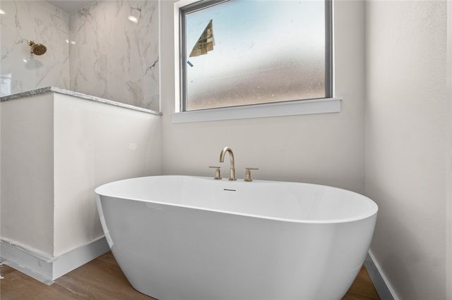 123 S Eagle Mountain Street, Prairie Grove, AR 72753