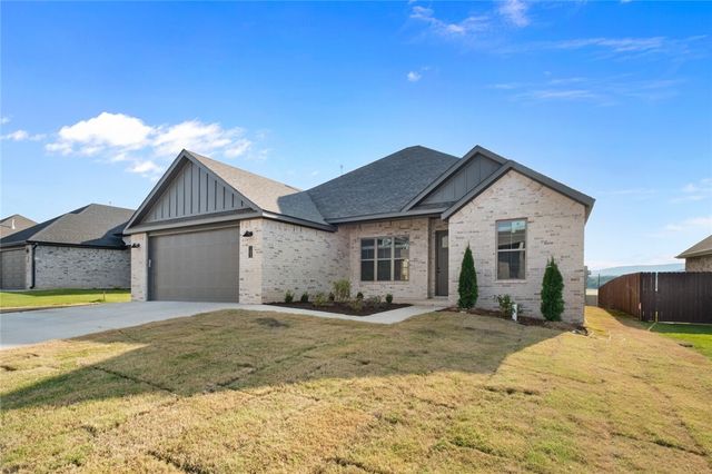 123 S Eagle Mountain Street, Prairie Grove, AR 72753
