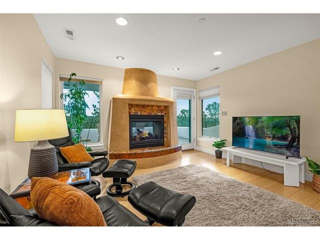 205 Cobblestone Way, Monument, CO 80132