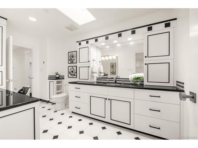 205 Cobblestone Way, Monument, CO 80132