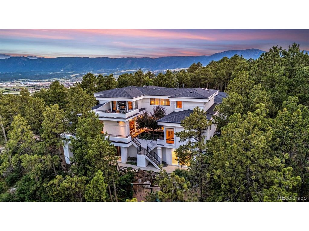 205 Cobblestone Way, Monument, CO 80132