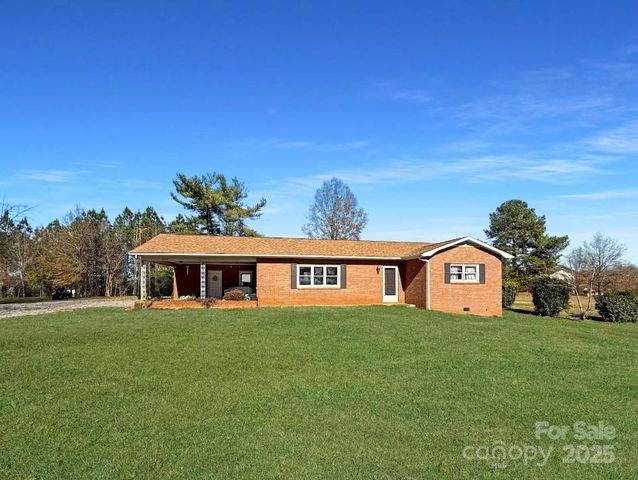 2599 Amity Hill Road, Statesville, NC 28677