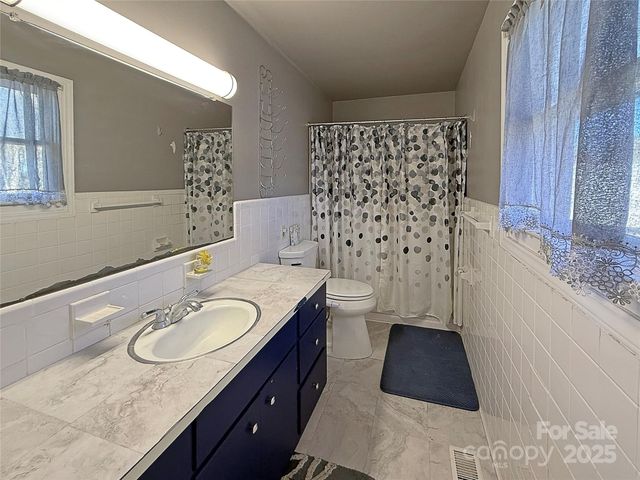 2599 Amity Hill Road, Statesville, NC 28677