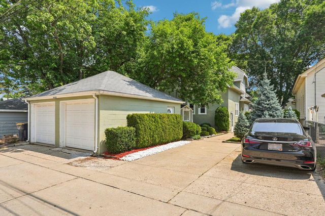 2207 S 62nd STREET #2209, West Allis, WI 53219