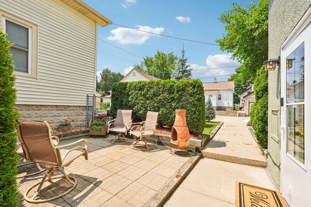 2207 S 62nd STREET #2209, West Allis, WI 53219