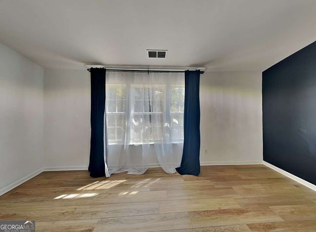 515 Bigelow, College Park, GA 30349