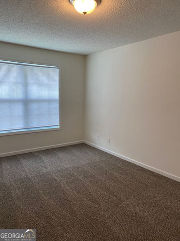 434 W I Parkway, Dallas, GA 30132