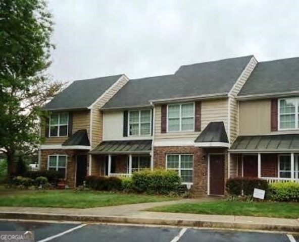 434 W I Parkway, Dallas, GA 30132