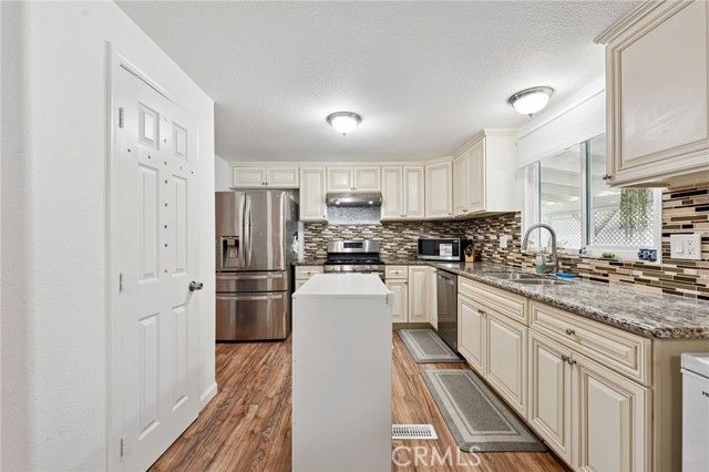 43692 Ange Lane, Hemet, CA 92544