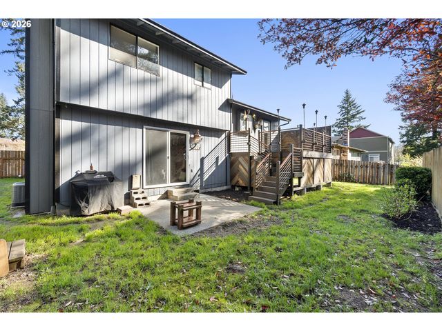 12620 Se CORA St, Portland, OR 97236