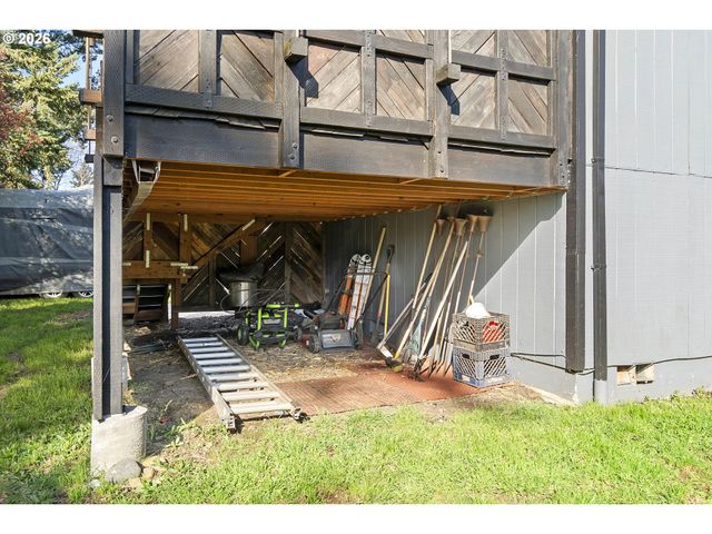 12620 Se CORA St, Portland, OR 97236