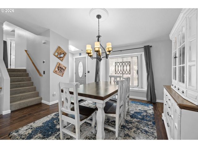 12620 Se CORA St, Portland, OR 97236