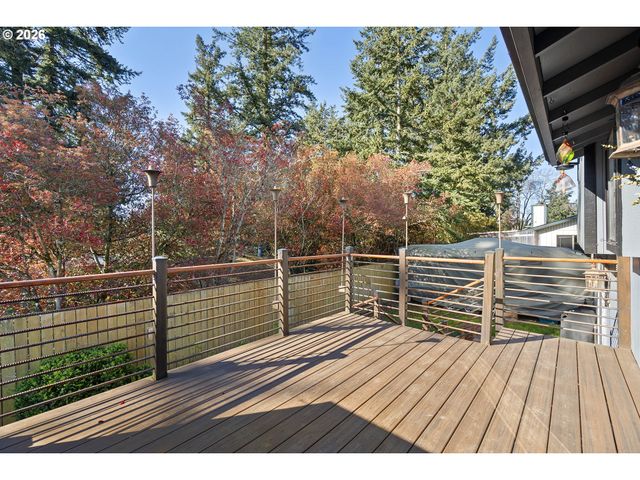 12620 Se CORA St, Portland, OR 97236