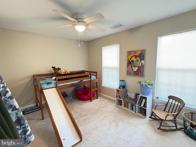 2077 STARGRASS CT, Woodbridge, VA 22192