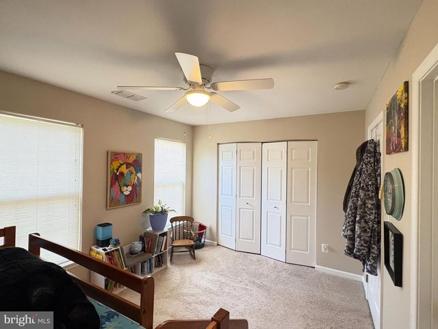 2077 STARGRASS CT, Woodbridge, VA 22192