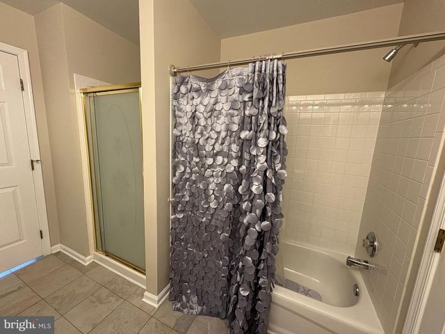 2077 STARGRASS CT, Woodbridge, VA 22192