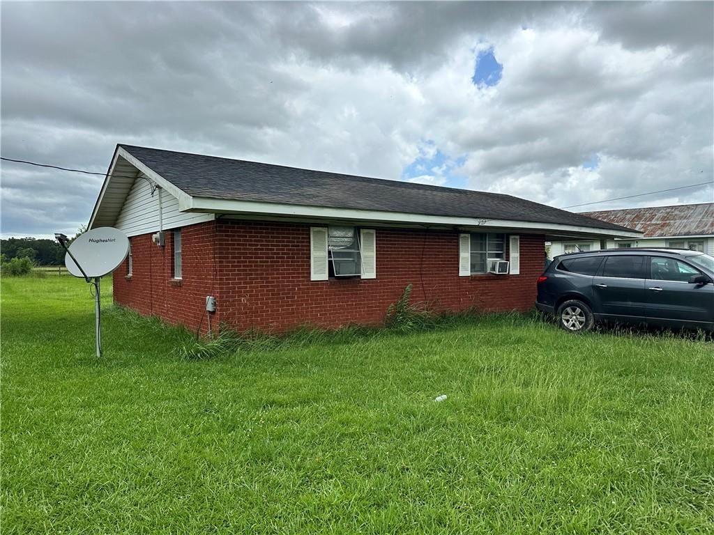1864 HWY 115 Highway, Mansura, LA 71350