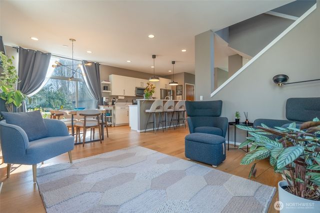 4825 S Othello Street, Seattle, WA 98118