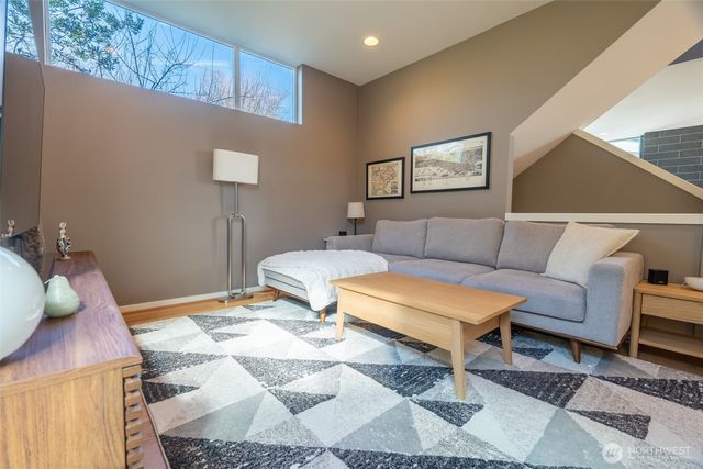 4825 S Othello Street, Seattle, WA 98118