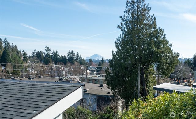 4825 S Othello Street, Seattle, WA 98118