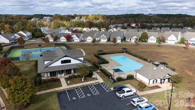 40308 Crooked Stick Drive, Lancaster, SC 29720