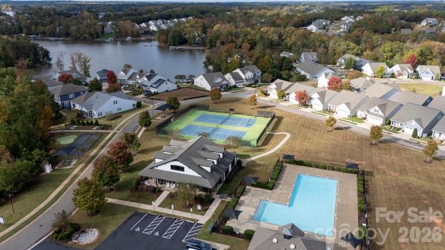 40308 Crooked Stick Drive, Lancaster, SC 29720