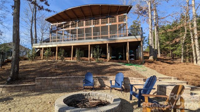 40308 Crooked Stick Drive, Lancaster, SC 29720