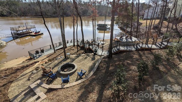 40308 Crooked Stick Drive, Lancaster, SC 29720