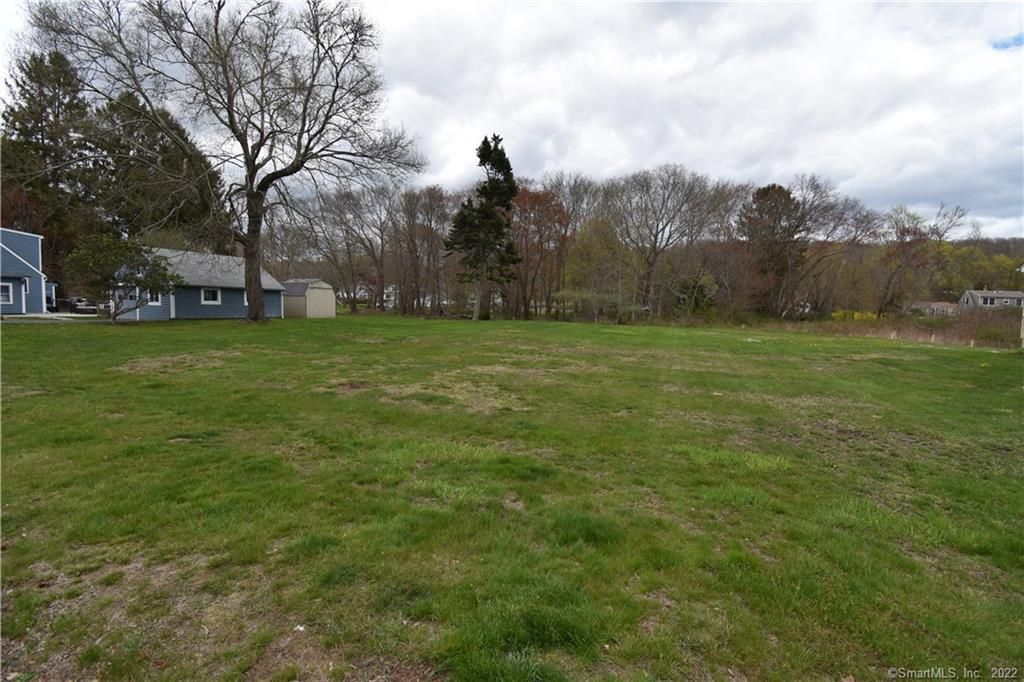 215 Pequotsepos Rd Extension, Stonington, CT 06355
