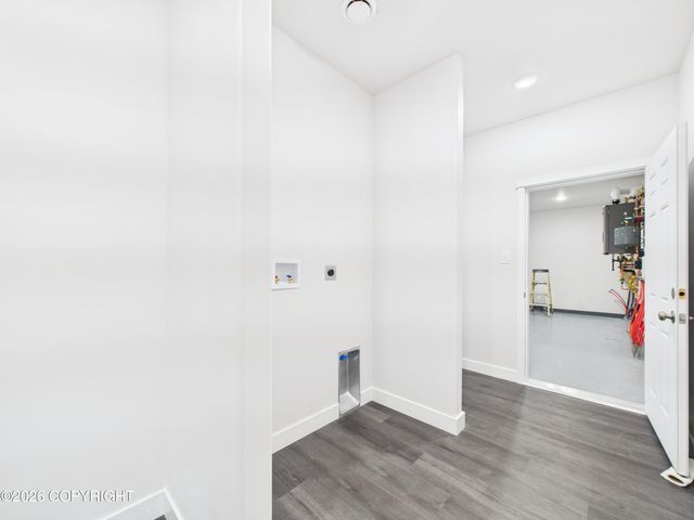 2802 W First Avenue, North Pole, AK 99705