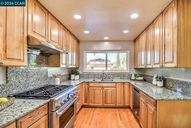 4658 4658 Bishop ct, Concord, CA 94521