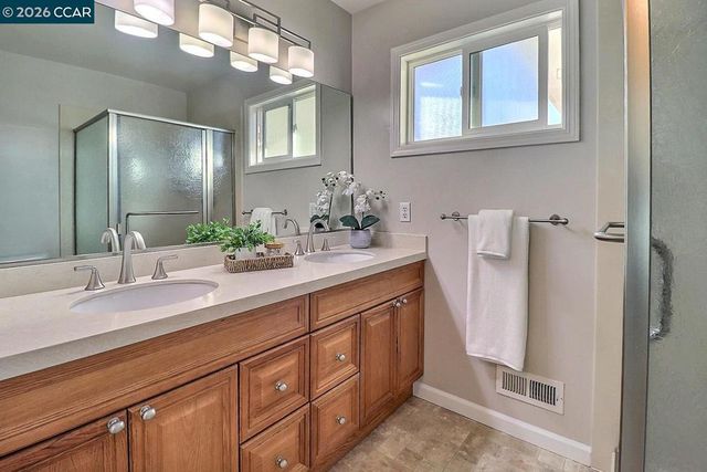 4658 4658 Bishop ct, Concord, CA 94521