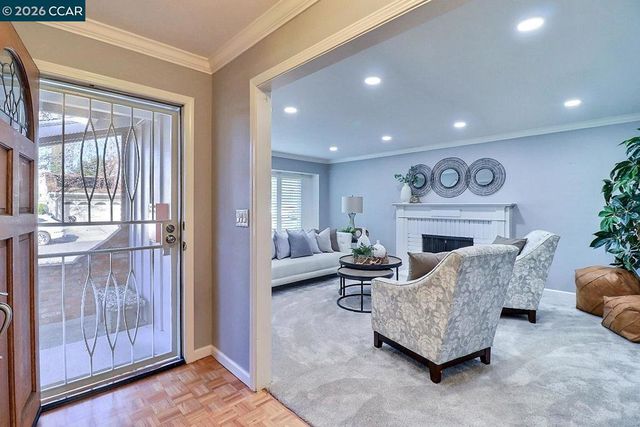 4658 4658 Bishop ct, Concord, CA 94521