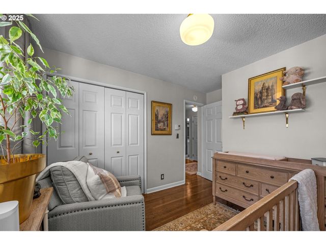 2425 Sw 19TH Ave 11, Portland, OR 97201