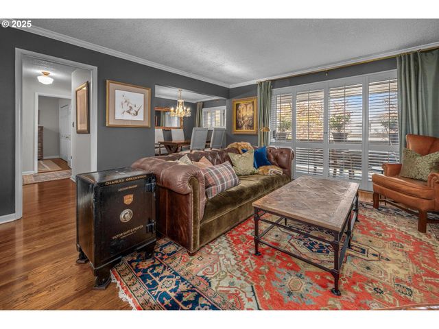 2425 Sw 19TH Ave 11, Portland, OR 97201