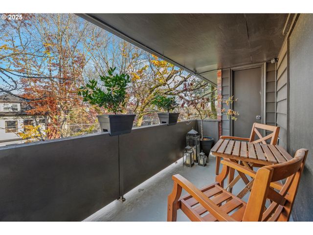 2425 Sw 19TH Ave 11, Portland, OR 97201