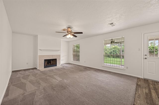 8711 Heron View Street, Houston, TX 77064
