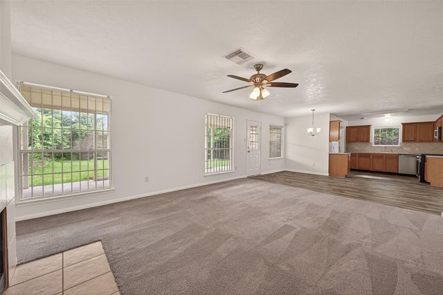 8711 Heron View Street, Houston, TX 77064
