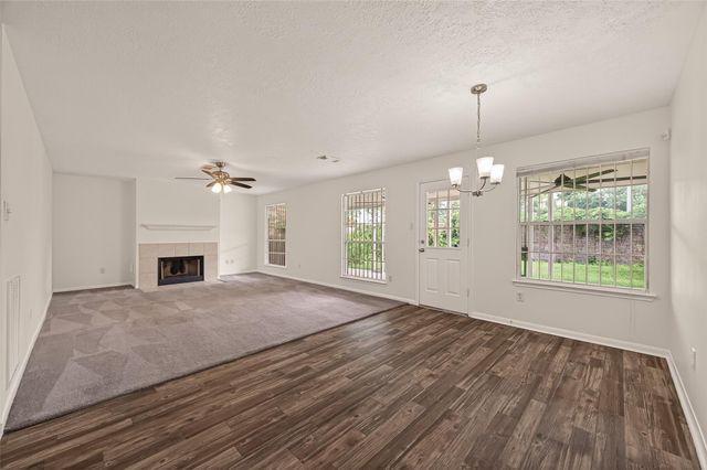 8711 Heron View Street, Houston, TX 77064