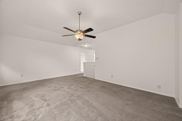 8711 Heron View Street, Houston, TX 77064