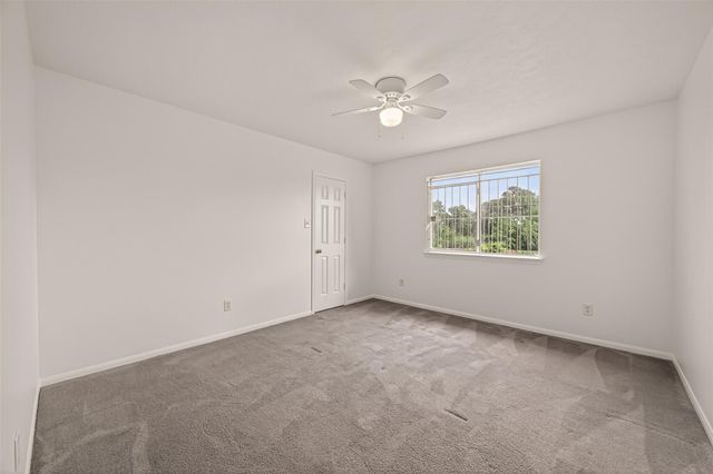 8711 Heron View Street, Houston, TX 77064