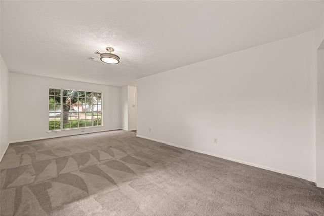 8711 Heron View Street, Houston, TX 77064