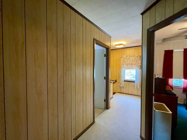 15 Valentine St, New Bedford, MA 02744