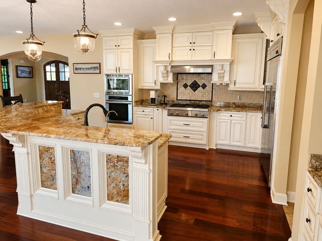 5450 Archer Lane N, Plymouth, MN 55446