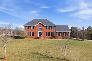 668 Pendley SE Road, Calhoun, GA 30701