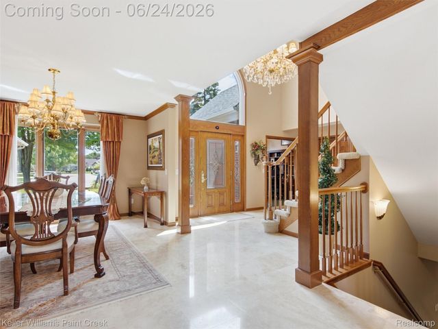 14863 Towering Oaks Drive, Shelby Charter Township, MI 48315