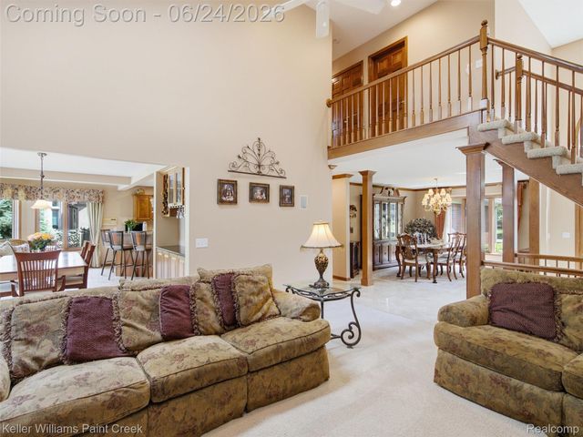 14863 Towering Oaks Drive, Shelby Charter Township, MI 48315