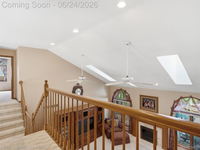 14863 Towering Oaks Drive, Shelby Charter Township, MI 48315