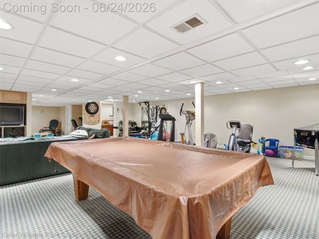 14863 Towering Oaks Drive, Shelby Charter Township, MI 48315