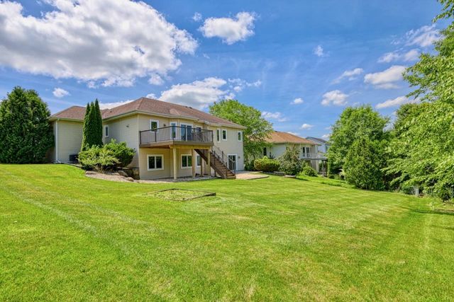 417 Skyview Drive, Waunakee, WI 53597